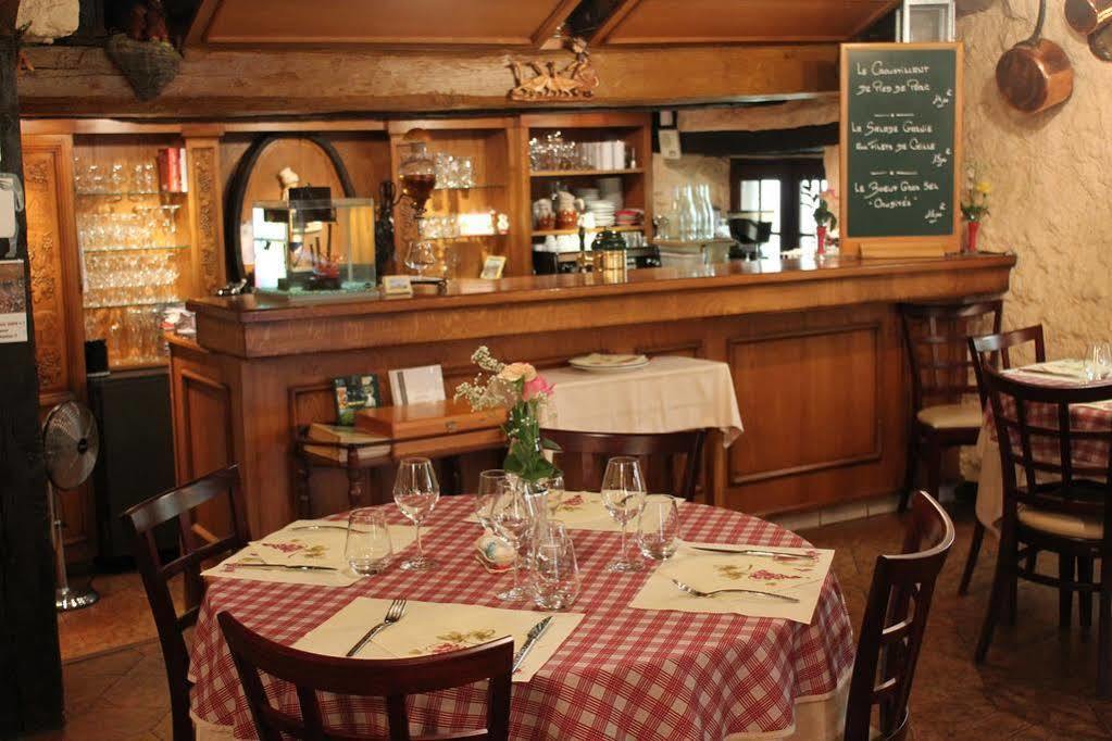 Auberge Des Trois Chateaux Eguisheim Kültér fotó