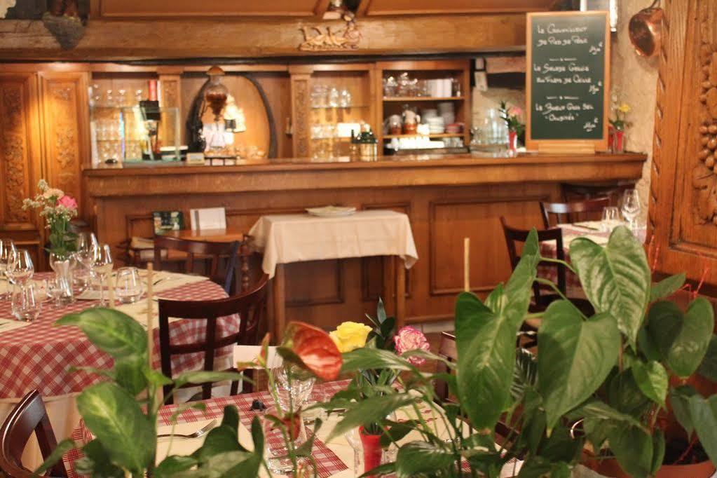 Auberge Des Trois Chateaux Eguisheim Kültér fotó